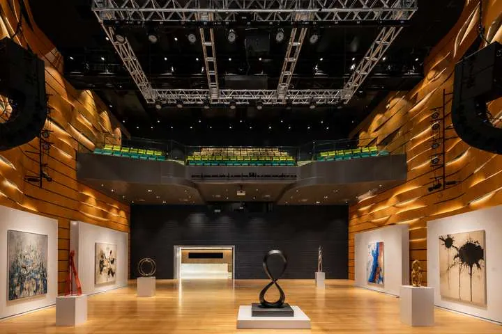Exposição no Espaço Multiúso